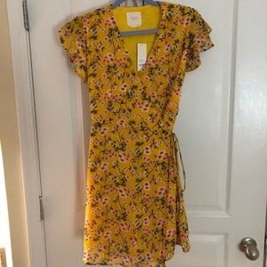 Francesca’s Harper floral wrap dress S